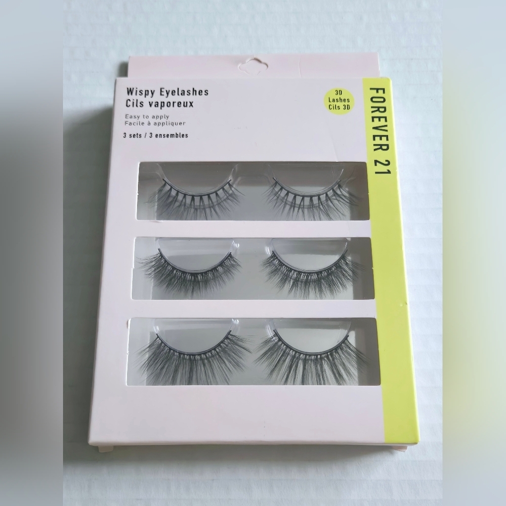 Soft Glam Eyelashes Set - 3 pack Whispy Eyelashes